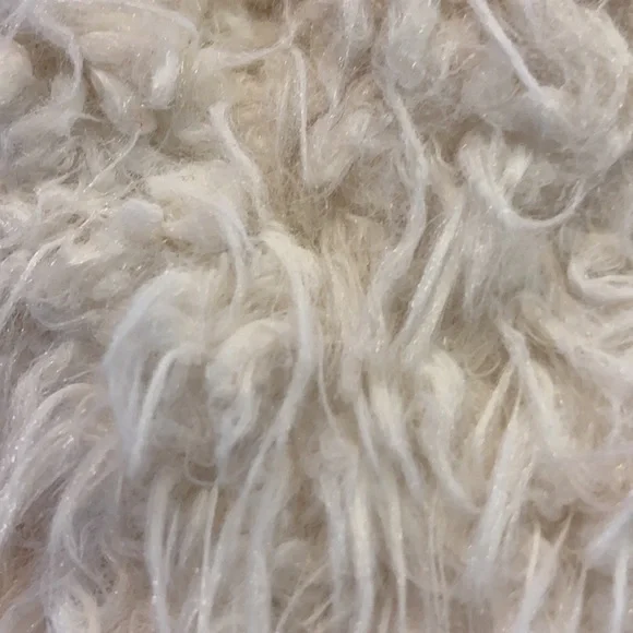 Little Lass Vest - Picture 7 of 9